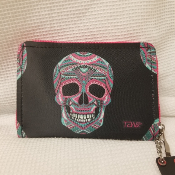 3 Item Bundle 24 inch925 Silver Necklace With925Silver Charm and NWT Tawi Wallet - Picture 9 of 13